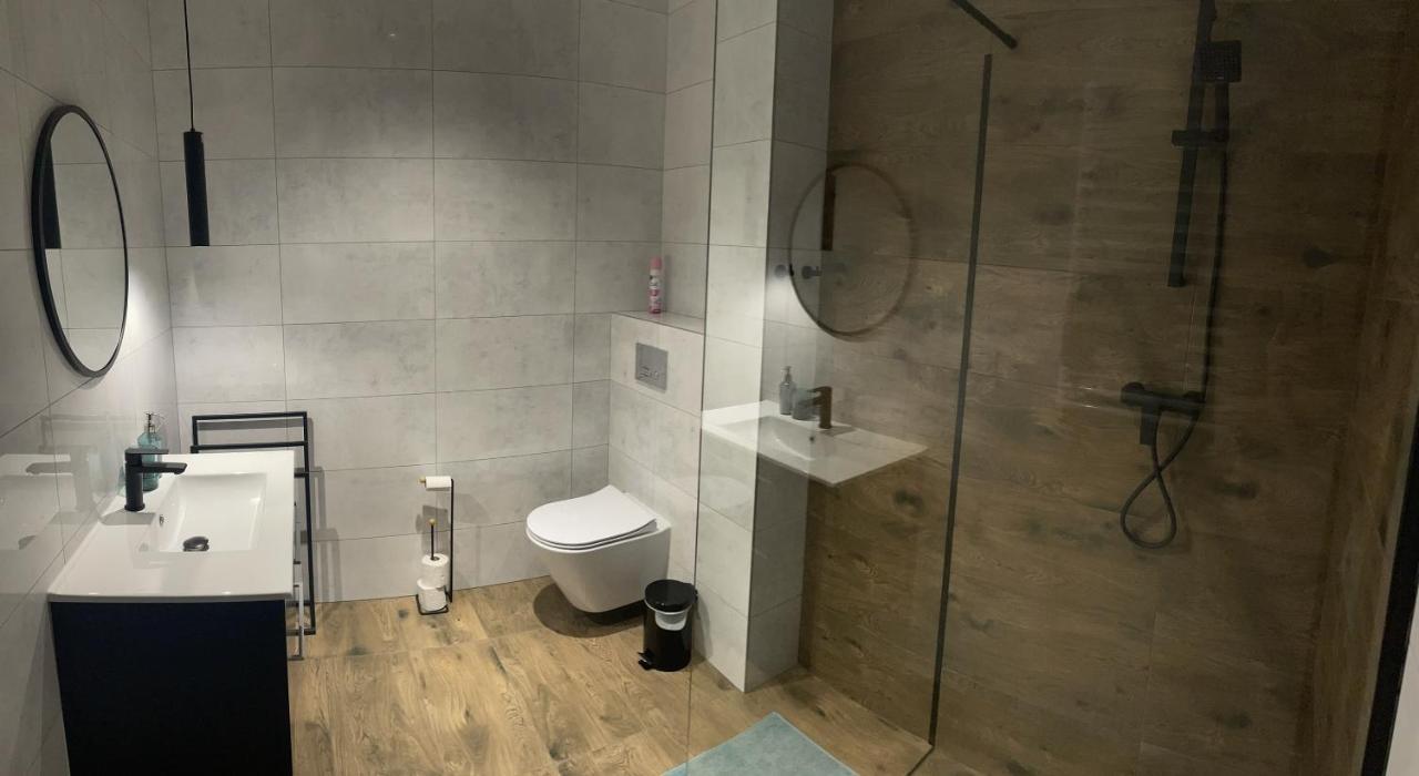 Z Widokiem Apartamenty - Apartamenty Z Widokiem Na Gory I Zewnetrzna Balia Szklarska Poręba Buitenkant foto