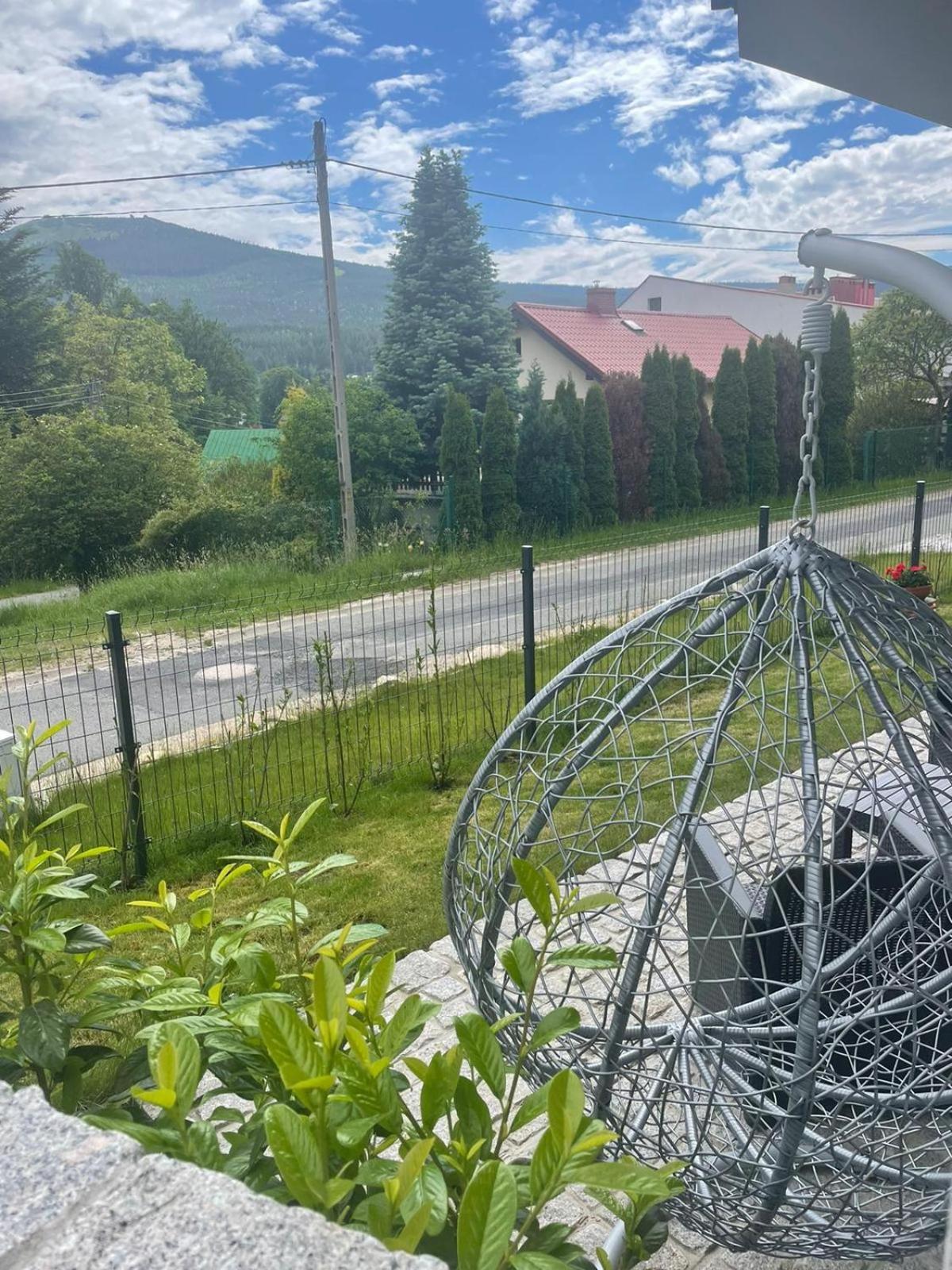 Z Widokiem Apartamenty - Apartamenty Z Widokiem Na Gory I Zewnetrzna Balia Szklarska Poręba Buitenkant foto
